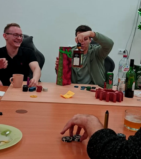 Играем в покер